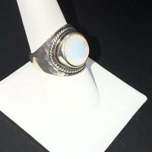 SS .925 Pearlized ring (Silpada) Size 9